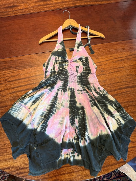 Advance Apparels Tops - Advance Apparels Pink and Green Tie-Dye Halter Top *Flaws in pictures* Hippie